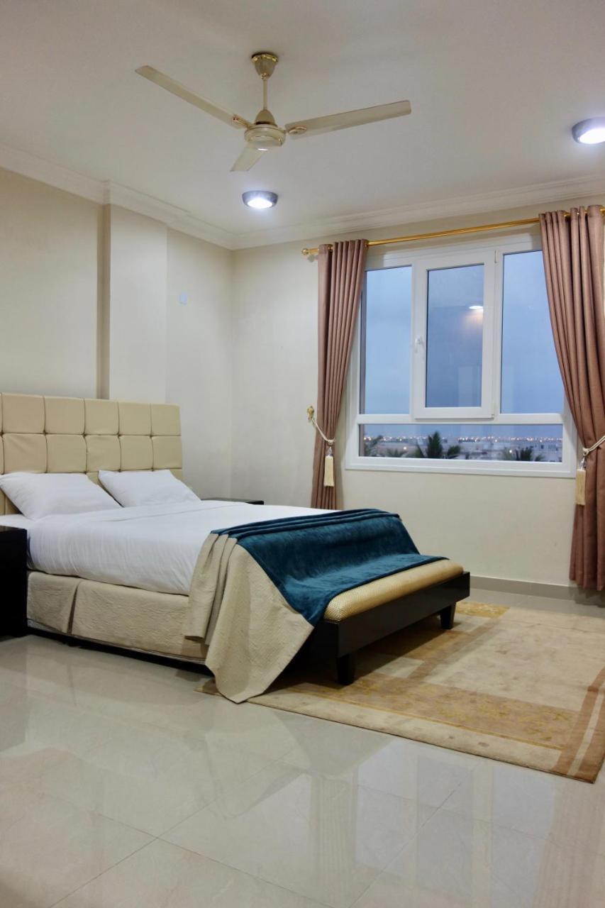 Grand Tayba Hotel Салалах Екстериор снимка