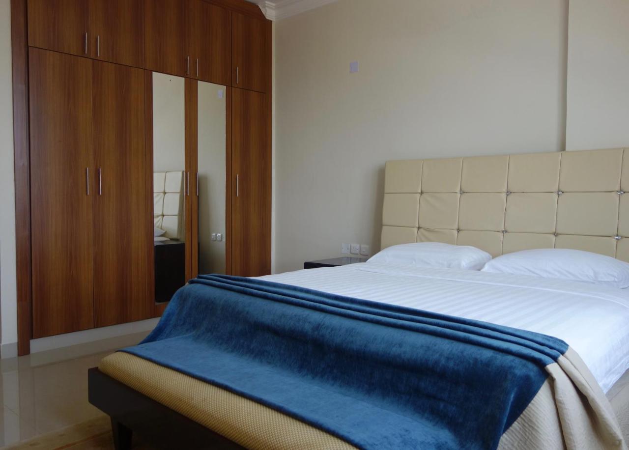 Grand Tayba Hotel Салалах Екстериор снимка
